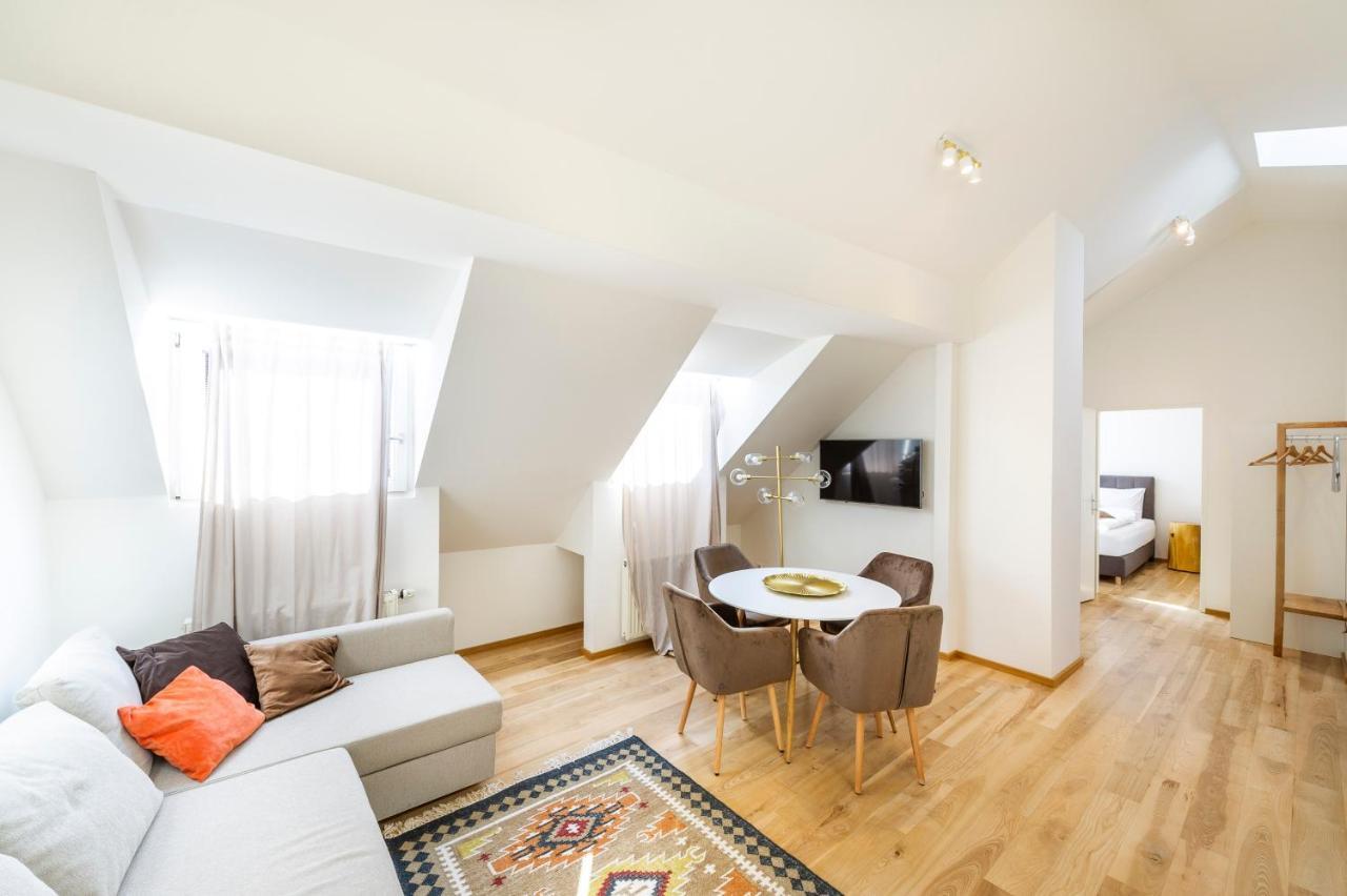 Apartments Am Glockenspielplatz Γκρατς Εξωτερικό φωτογραφία
